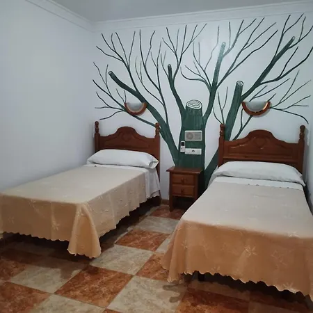 Hotel Virgen De Reyes